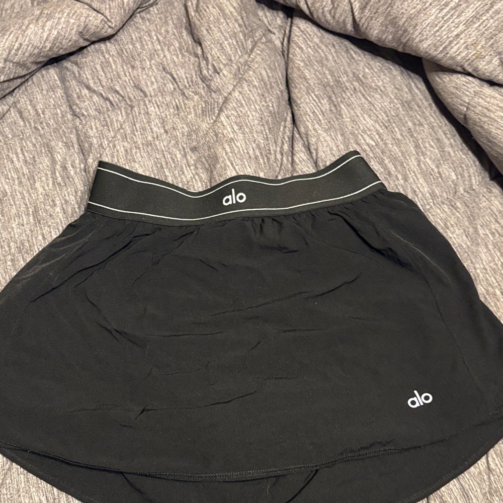 ALO Yoga Black and White Athletic Skirt